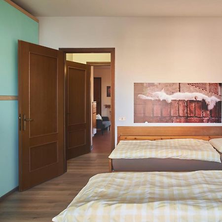 شقة Little Brick House On Siena Hills With Balconies المظهر الخارجي الصورة